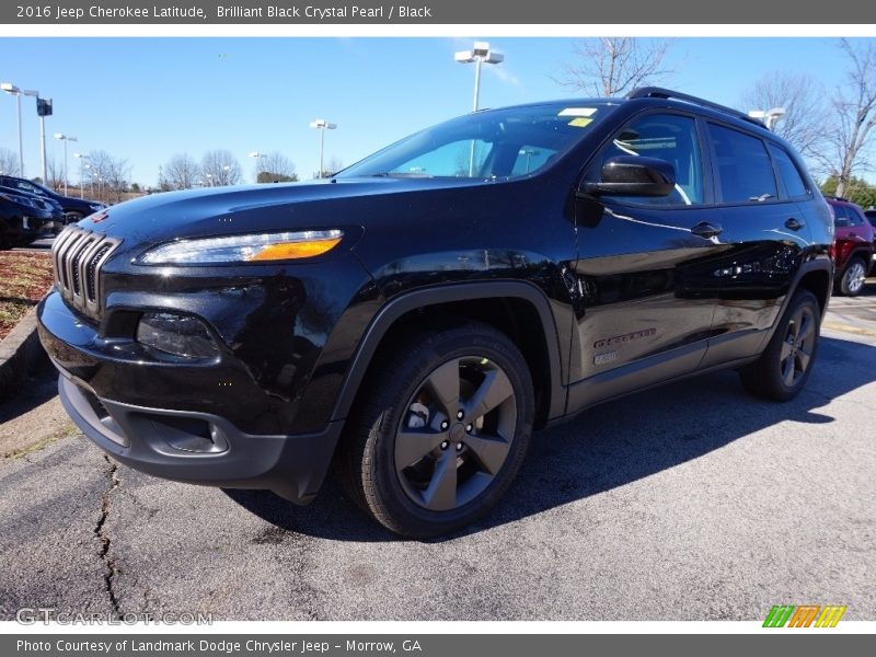 Brilliant Black Crystal Pearl / Black 2016 Jeep Cherokee Latitude