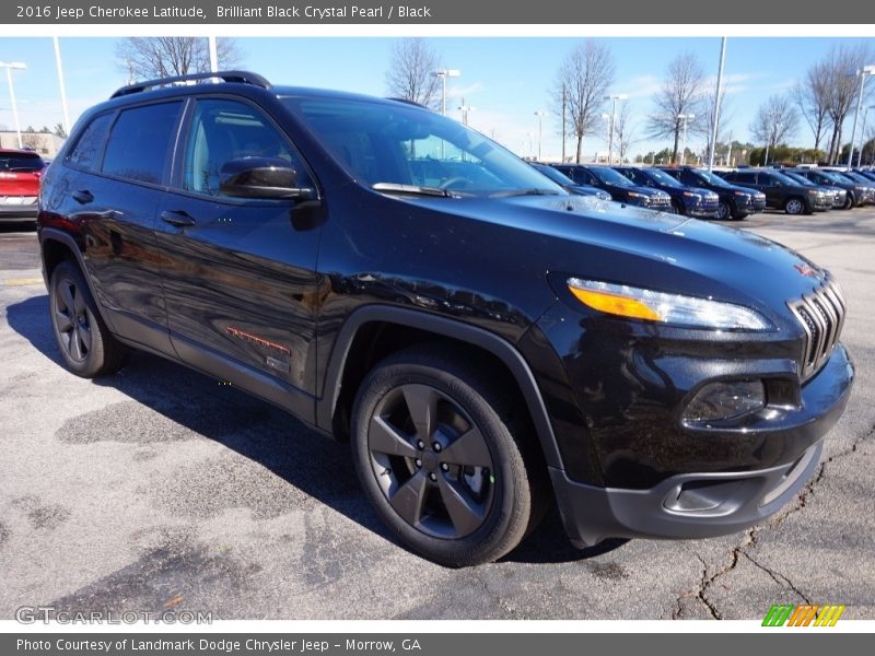 Brilliant Black Crystal Pearl / Black 2016 Jeep Cherokee Latitude