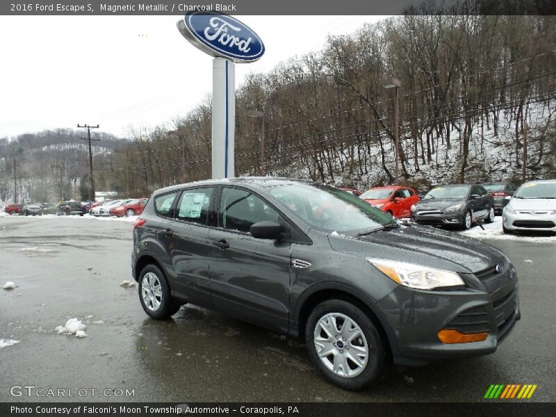 Magnetic Metallic / Charcoal Black 2016 Ford Escape S