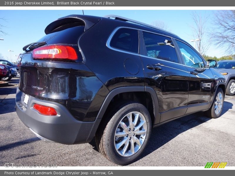 Brilliant Black Crystal Pearl / Black 2016 Jeep Cherokee Limited
