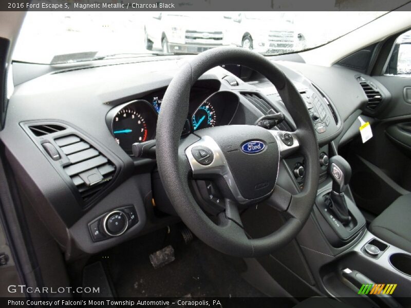 Magnetic Metallic / Charcoal Black 2016 Ford Escape S