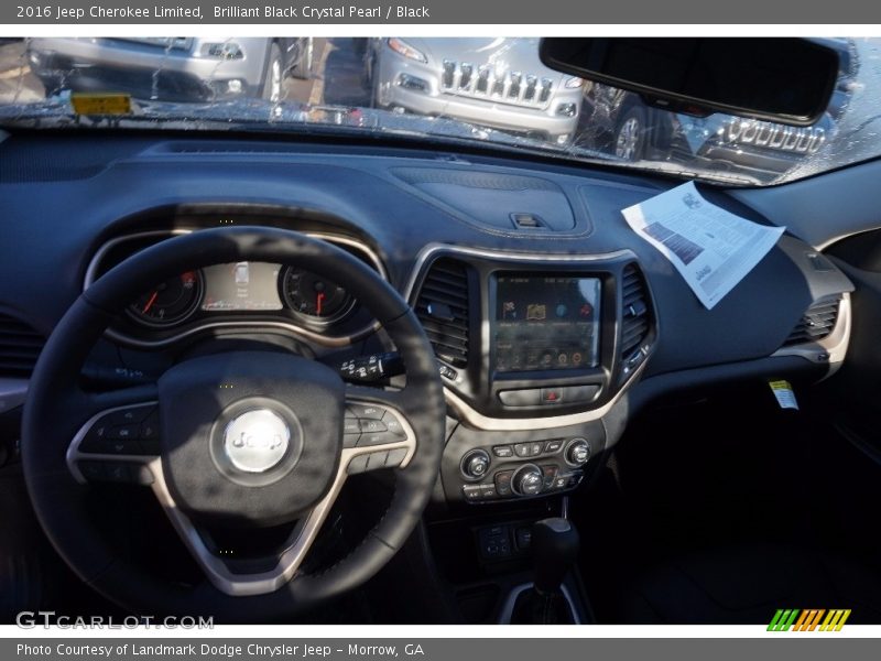 Brilliant Black Crystal Pearl / Black 2016 Jeep Cherokee Limited