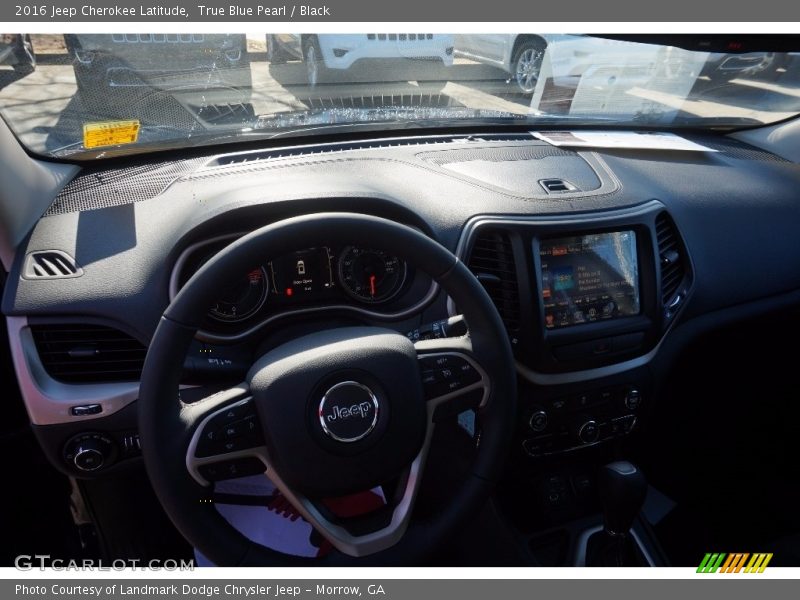 True Blue Pearl / Black 2016 Jeep Cherokee Latitude