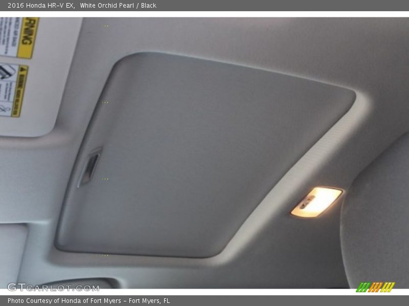 White Orchid Pearl / Black 2016 Honda HR-V EX