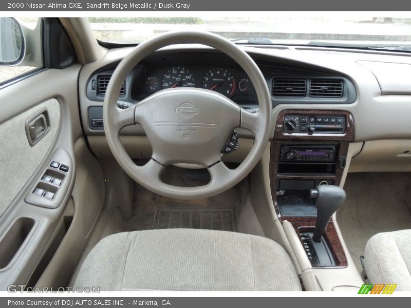Sandrift Beige Metallic / Dusk Gray 2000 Nissan Altima GXE