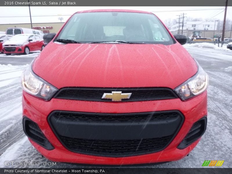 Salsa / Jet Black 2016 Chevrolet Spark LS