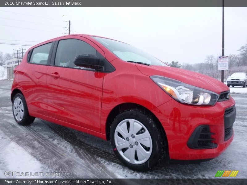 Salsa / Jet Black 2016 Chevrolet Spark LS