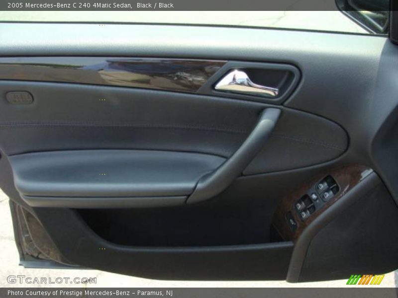 Black / Black 2005 Mercedes-Benz C 240 4Matic Sedan