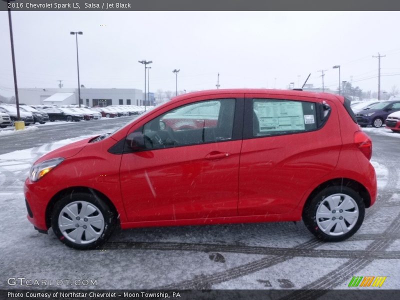 Salsa / Jet Black 2016 Chevrolet Spark LS