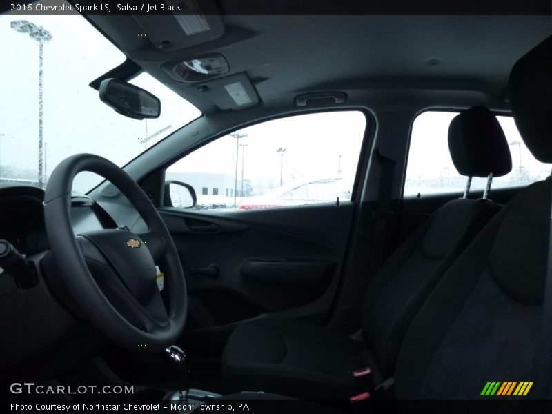 Salsa / Jet Black 2016 Chevrolet Spark LS