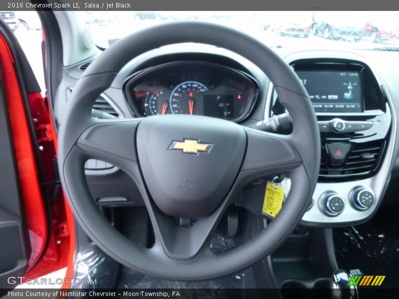 Salsa / Jet Black 2016 Chevrolet Spark LS