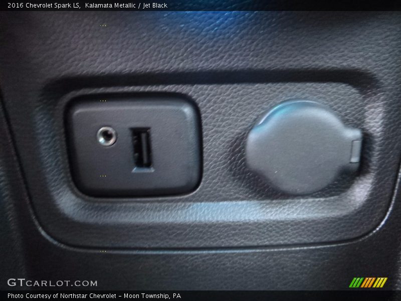 Kalamata Metallic / Jet Black 2016 Chevrolet Spark LS