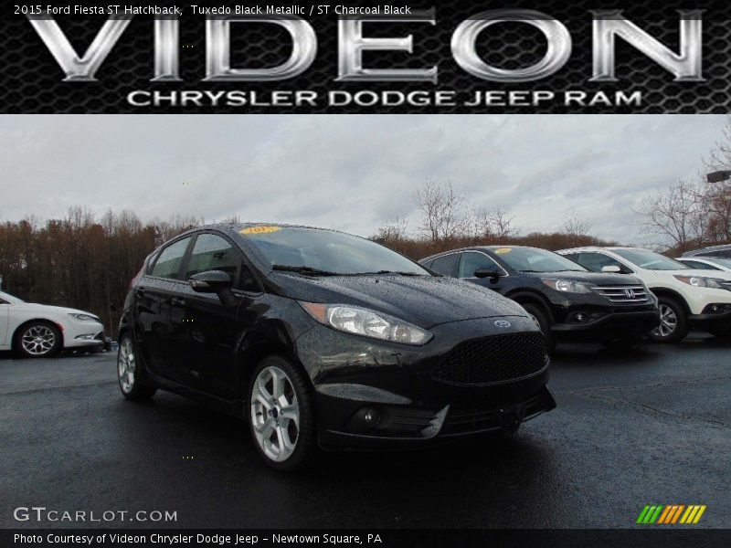 Tuxedo Black Metallic / ST Charcoal Black 2015 Ford Fiesta ST Hatchback