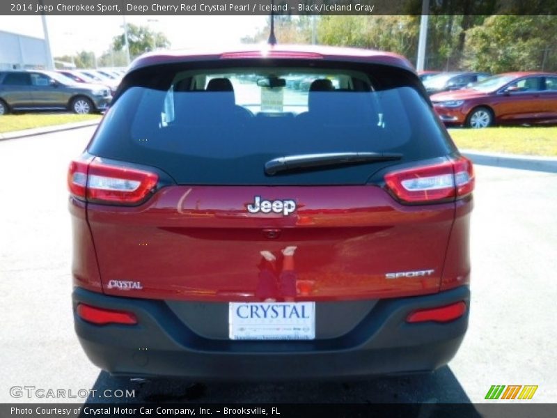Deep Cherry Red Crystal Pearl / Iceland - Black/Iceland Gray 2014 Jeep Cherokee Sport