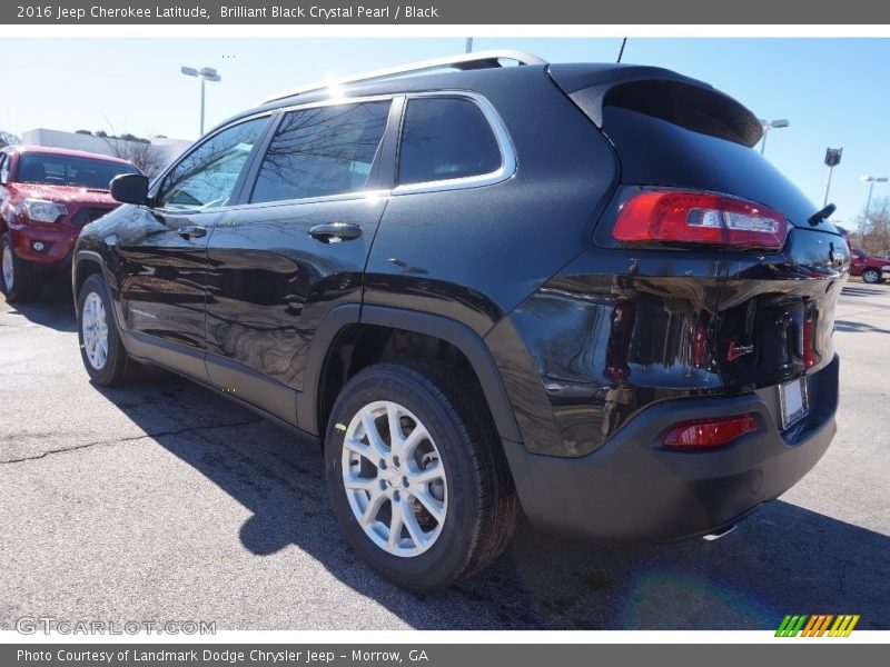 Brilliant Black Crystal Pearl / Black 2016 Jeep Cherokee Latitude