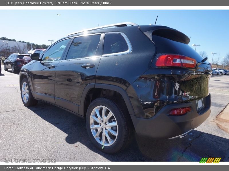 Brilliant Black Crystal Pearl / Black 2016 Jeep Cherokee Limited