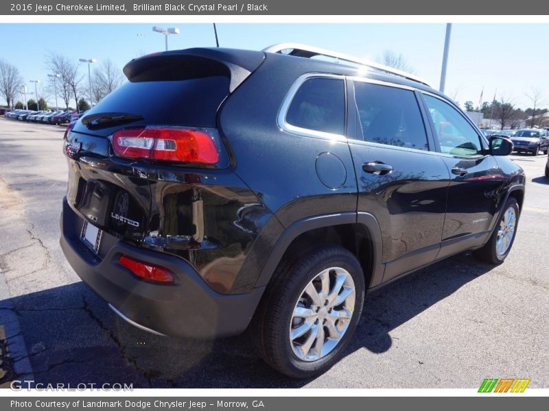 Brilliant Black Crystal Pearl / Black 2016 Jeep Cherokee Limited