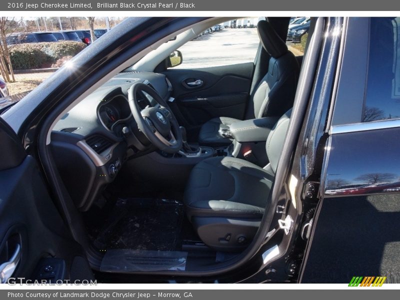 Brilliant Black Crystal Pearl / Black 2016 Jeep Cherokee Limited