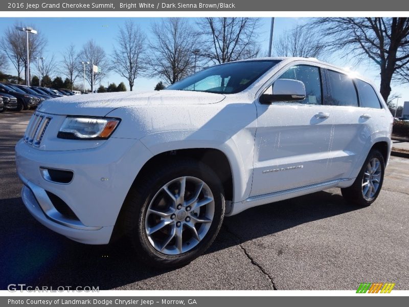 Bright White / Dark Sienna Brown/Black 2016 Jeep Grand Cherokee Summit