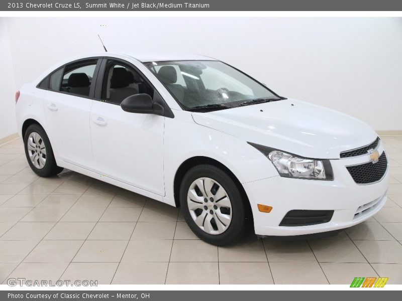 Summit White / Jet Black/Medium Titanium 2013 Chevrolet Cruze LS