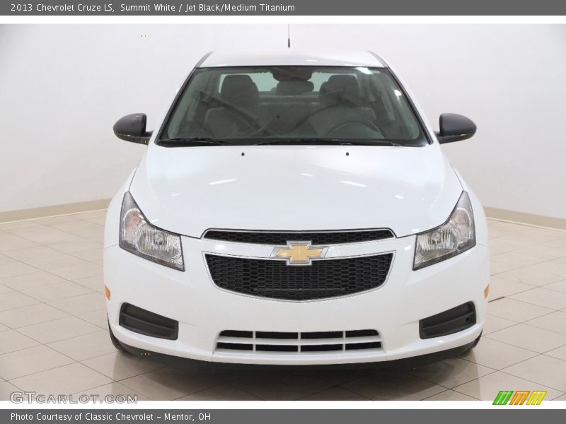 Summit White / Jet Black/Medium Titanium 2013 Chevrolet Cruze LS