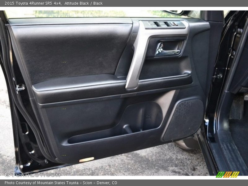 Attitude Black / Black 2015 Toyota 4Runner SR5 4x4