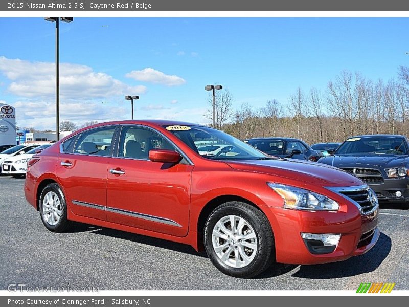 Cayenne Red / Beige 2015 Nissan Altima 2.5 S