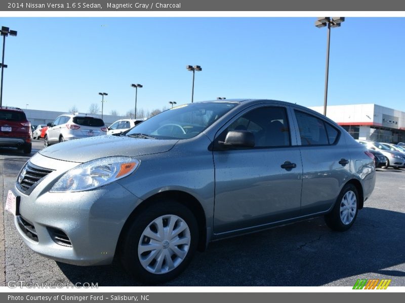 Magnetic Gray / Charcoal 2014 Nissan Versa 1.6 S Sedan
