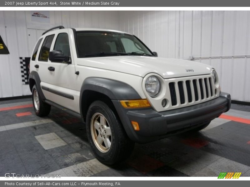 Stone White / Medium Slate Gray 2007 Jeep Liberty Sport 4x4