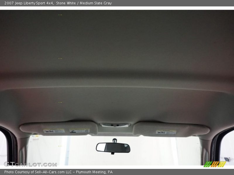 Stone White / Medium Slate Gray 2007 Jeep Liberty Sport 4x4