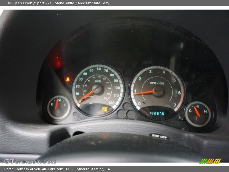 Stone White / Medium Slate Gray 2007 Jeep Liberty Sport 4x4