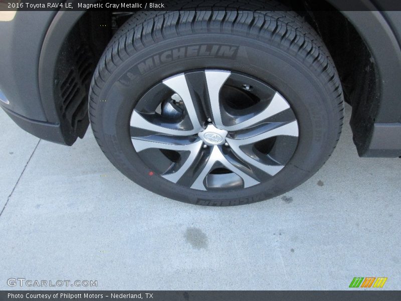 Magnetic Gray Metallic / Black 2016 Toyota RAV4 LE