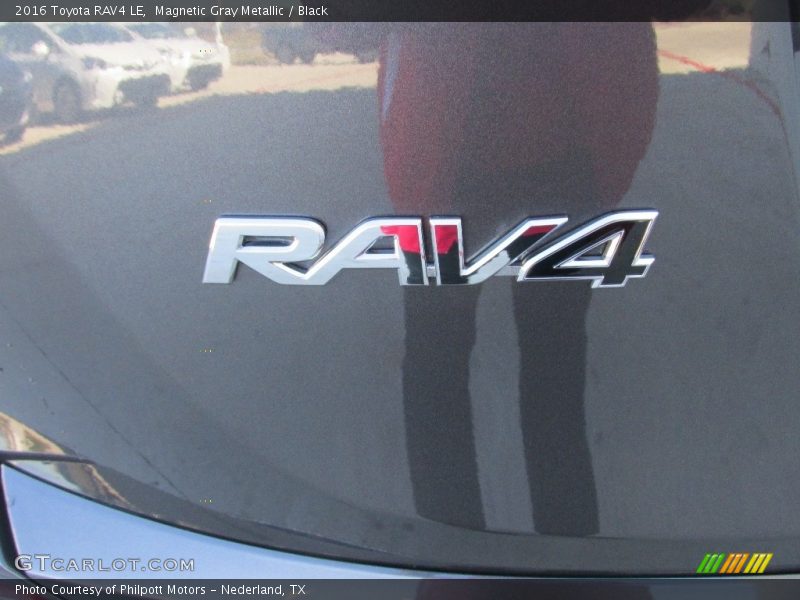 Magnetic Gray Metallic / Black 2016 Toyota RAV4 LE