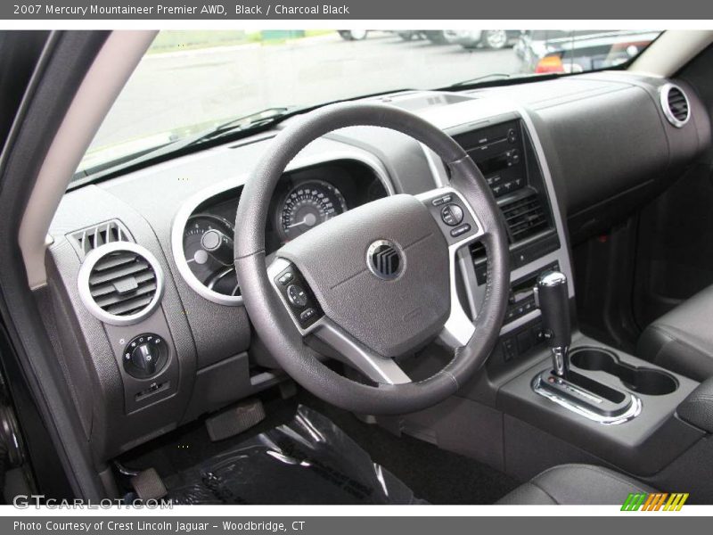 Black / Charcoal Black 2007 Mercury Mountaineer Premier AWD