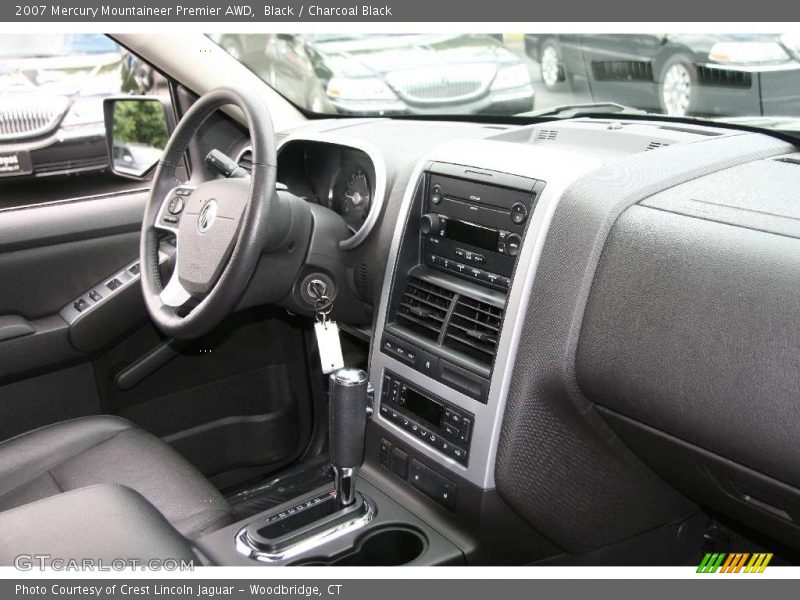 Black / Charcoal Black 2007 Mercury Mountaineer Premier AWD