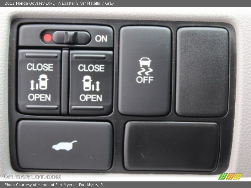 Alabaster Silver Metallic / Gray 2013 Honda Odyssey EX-L