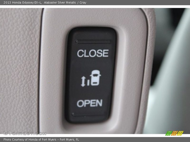 Alabaster Silver Metallic / Gray 2013 Honda Odyssey EX-L