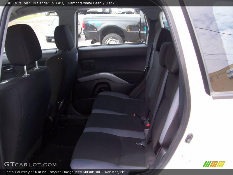 Diamond White Pearl / Black 2008 Mitsubishi Outlander ES 4WD