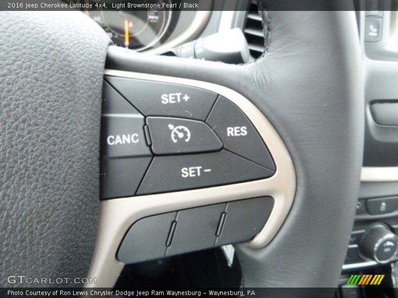 Light Brownstone Pearl / Black 2016 Jeep Cherokee Latitude 4x4