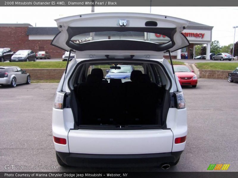Diamond White Pearl / Black 2008 Mitsubishi Outlander ES 4WD