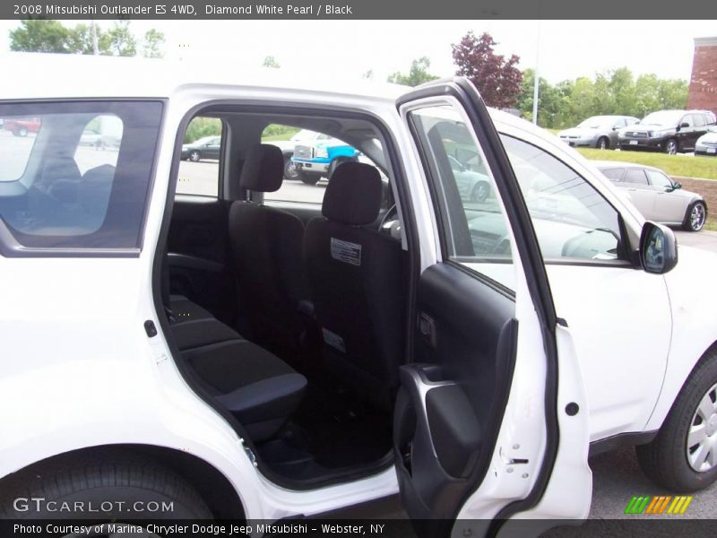 Diamond White Pearl / Black 2008 Mitsubishi Outlander ES 4WD