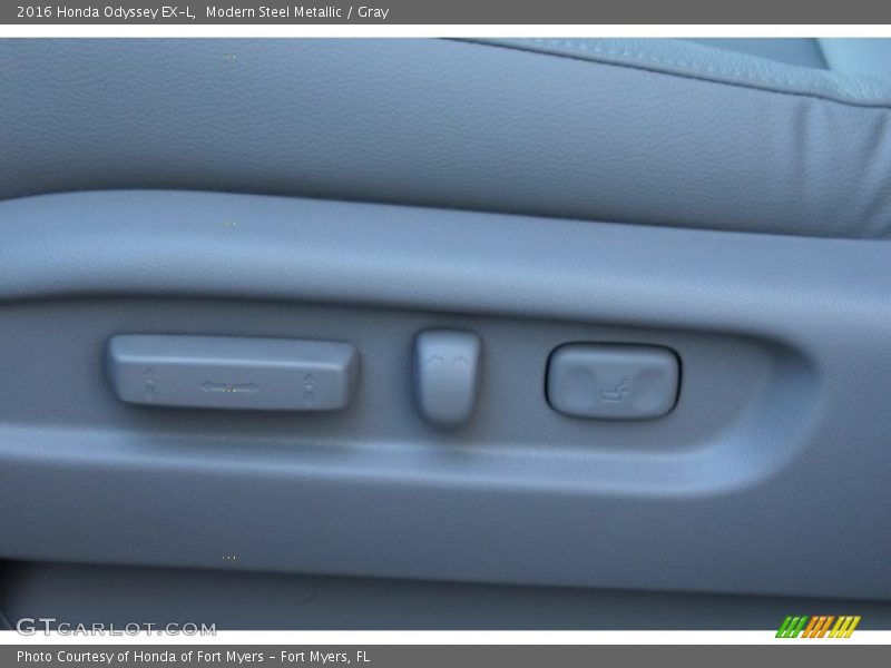 Modern Steel Metallic / Gray 2016 Honda Odyssey EX-L