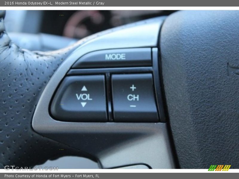 Modern Steel Metallic / Gray 2016 Honda Odyssey EX-L