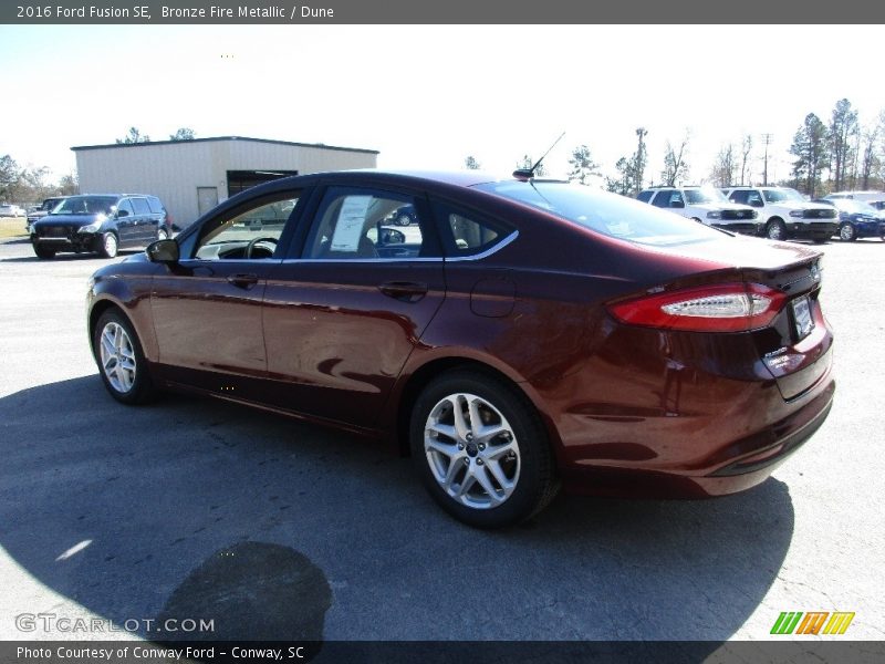 Bronze Fire Metallic / Dune 2016 Ford Fusion SE