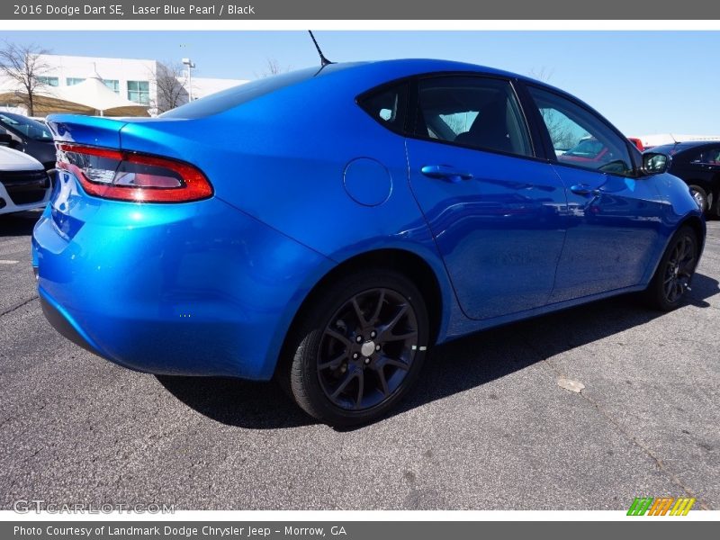 Laser Blue Pearl / Black 2016 Dodge Dart SE