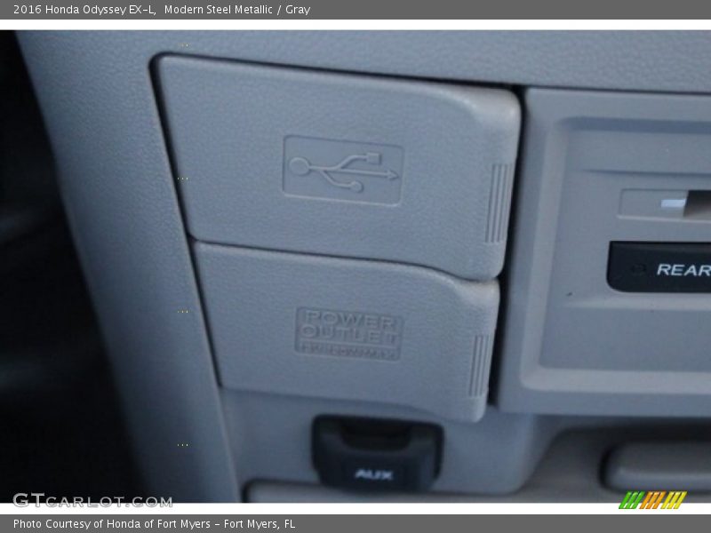 Modern Steel Metallic / Gray 2016 Honda Odyssey EX-L