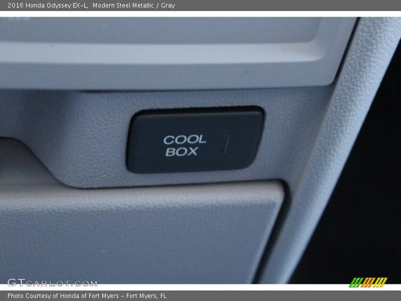 Modern Steel Metallic / Gray 2016 Honda Odyssey EX-L