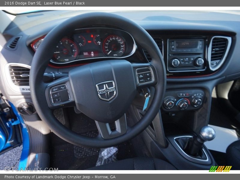 Laser Blue Pearl / Black 2016 Dodge Dart SE