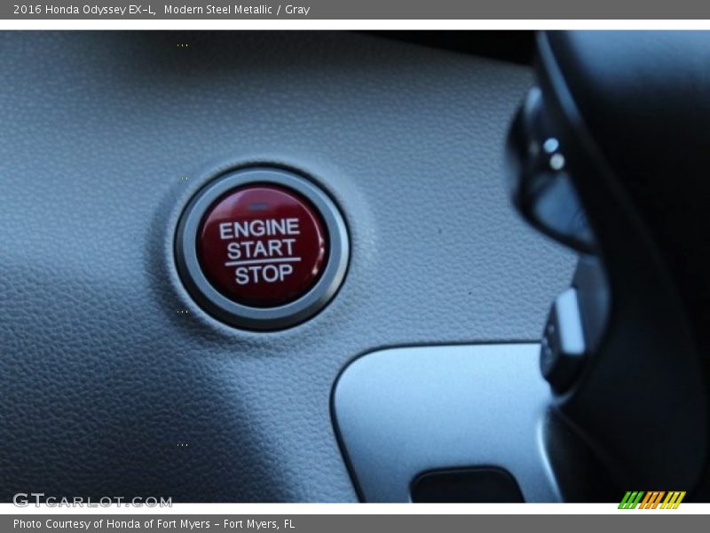 Modern Steel Metallic / Gray 2016 Honda Odyssey EX-L