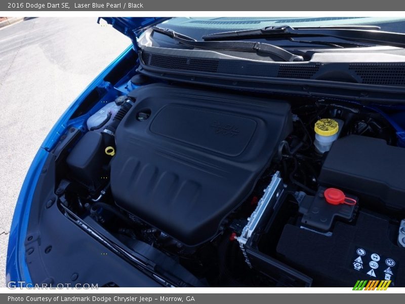 Laser Blue Pearl / Black 2016 Dodge Dart SE